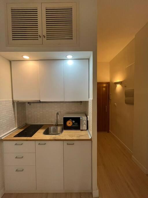 Amazing Apt 1 Hab Para 4Pax En La Plaza De Chueca Madrid Exterior photo